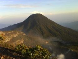 Pendakian Gunung Gede-Pangrango Buka Lagi 2 September 2021, Intip Syaratnya – Travel