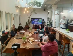 Penggagas Aplikasi TNOS Layanan Pengawal Dan Pengacara Pribadi Bersama Pimpinan Media