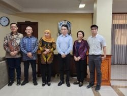 Khofifah Indar Parawansa Strengthens Cooperation with China Harbour in Infrastructure