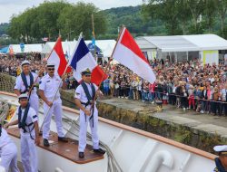 Rasa Bangga Iringi Keberangkatan KRI Bima Suci Tinggalkan L'Armada Rouen 2023