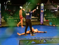 Aksi Bertarung Memukau Di Kejuaraan MMA Kasal Cup Selama The 4th MNEK 2023 Makassar