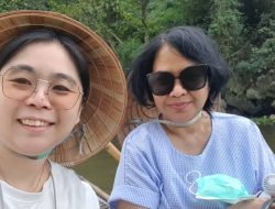 Exploring Tranquil Sampan Journeys in Vietnam