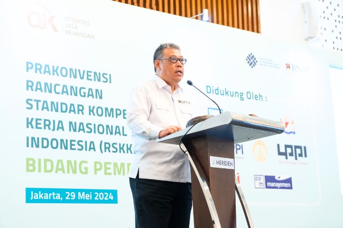 The Financial Services Authority (OJK) held a Pre-Convention on the Draft Indonesian National Work Competency Standards (RSKKNI) in the field of Financing at the Le Méridien Hotel, Jakarta (29/5/24).