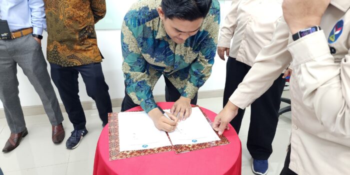 Photo: Inauguration of the Management of DPW PROPAMI Palembang Raya, as well as the Continuing Education Program (PPL) at the Representative Office of the Indonesian Stock Exchange (BEI) South Sumatra, (11/28/24). (Doc.PROPAMI)