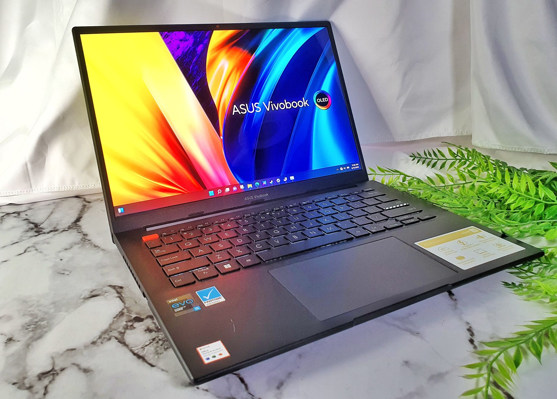 ASUS Vivobook S dan Vivobook Pro