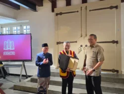 Menteri Keuangan Gedung Perpusataan 031 32282299