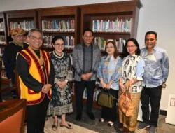 Menteri Keuangan Gedung perpustakaan 040 3060413220 1